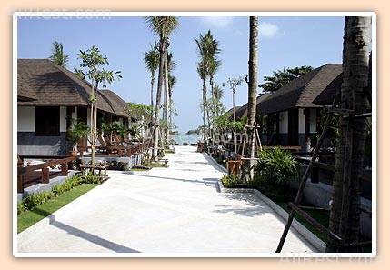 Iyara Beach Hotel & Plaza 22